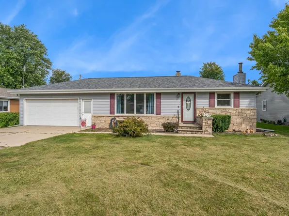 3030 N Morrison St, Appleton, WI 54911