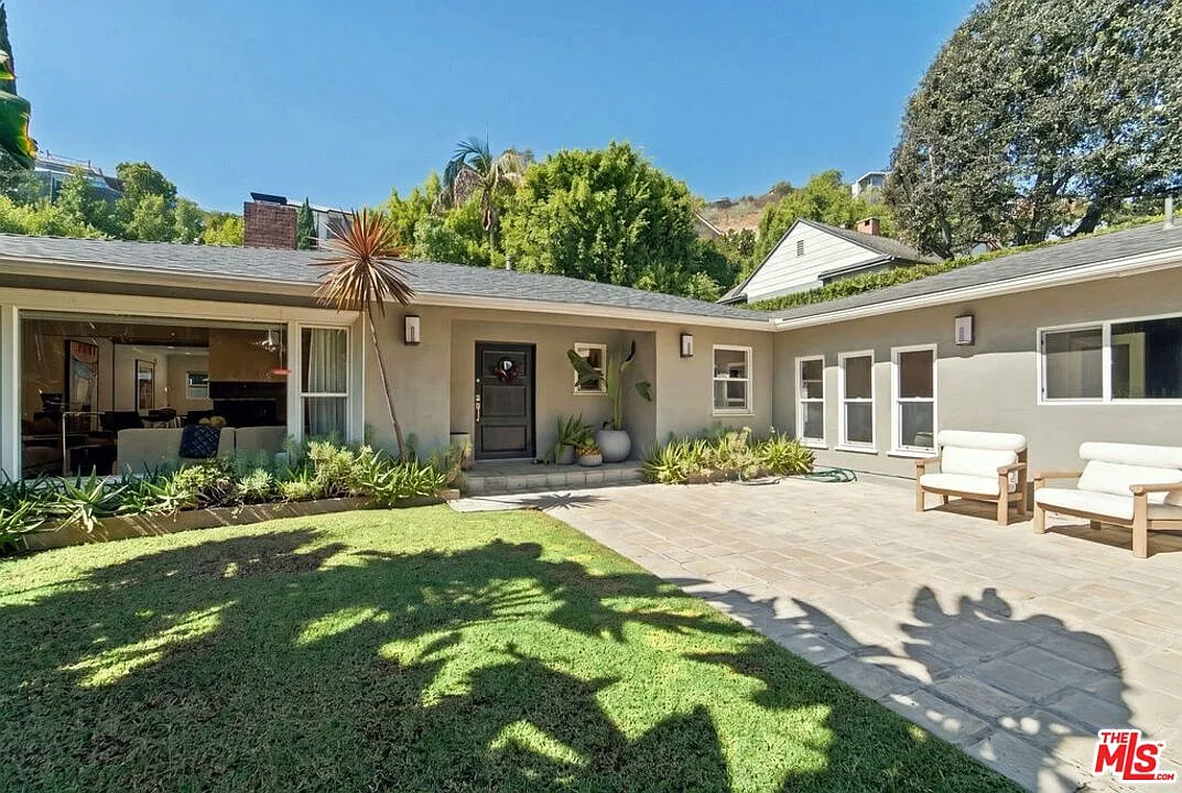 2 bed, 3.0 bath, 1960 sqft, $9,995 — Photo 3