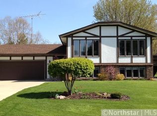 853 Terry Ln, Sartell, MN 56377