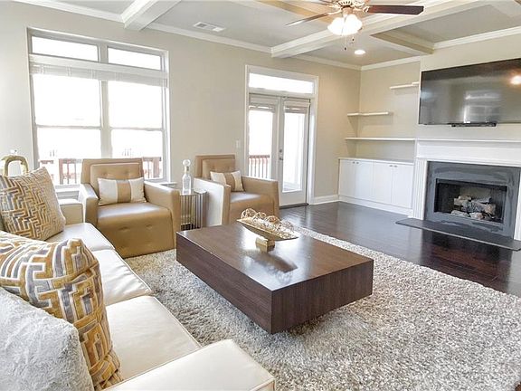 2nd image of 521 Leighton Woods Ct
