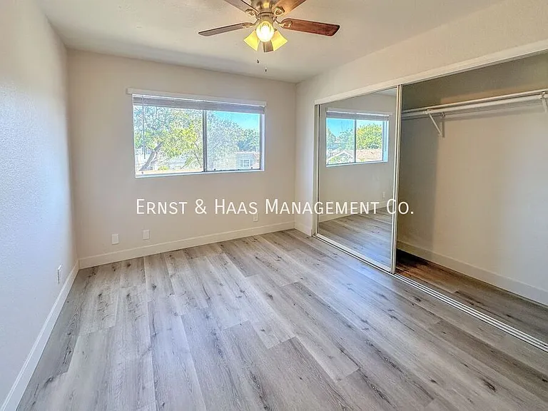 1080 Saint Louis Ave #203 — Photo 14