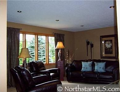 5th image of 2394 Wildwood Cir