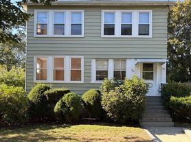 100 Warwick Rd, West Newton, MA