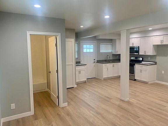 3rd image of 16703 Orchard Ave #1/2