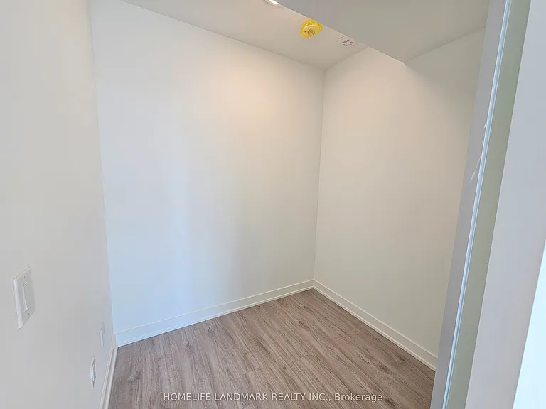 252 Church St #1912 — Photo 9