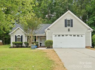 1110 Kerry Greens Dr, Matthews, NC 28104