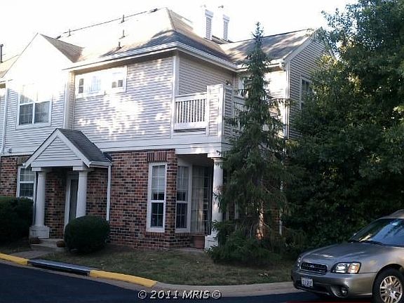Attached garage, and parking right next to home