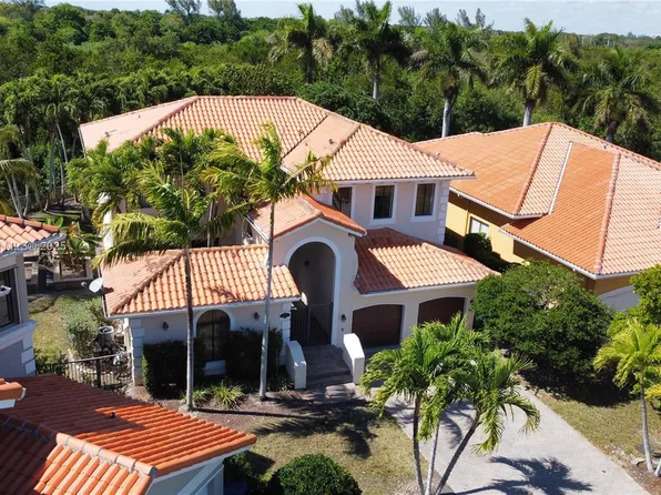 18704 SW 76th Ct, Cutler Bay, FL 33157