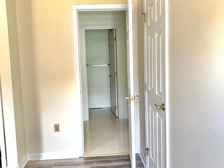 4069 Darius Dr — Photo 13