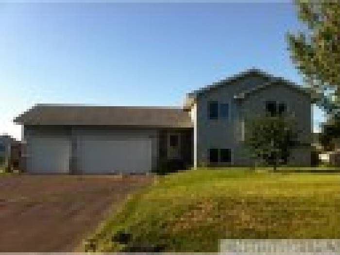 31084 Olinda Trl, Lindstrom, MN 55045 Zillow