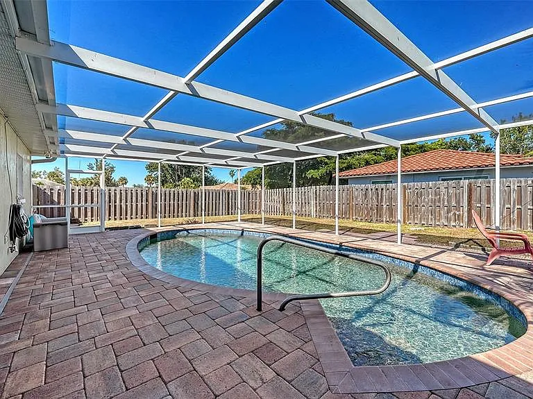 3507 Pinecrest St — Photo 34