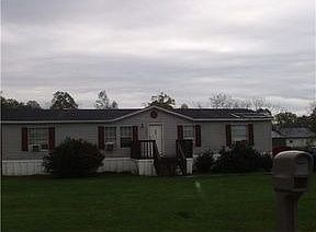 2nd image of 32266 Tuck Ln