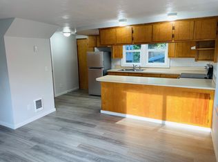 374 W 18th Ave #1, Eugene, OR 97401