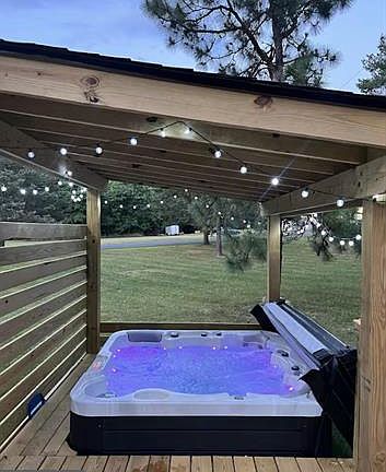 4th image of 4064 Pine Grove Rd