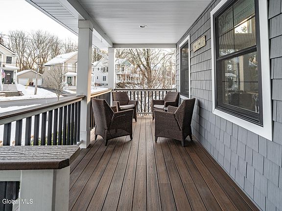 3rd image of 7 Joseph Street
