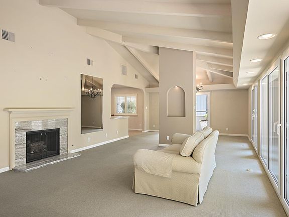 4th image of 150 Alma St APT 309