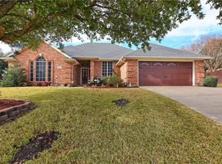 436 Shelby Dr, Burleson, TX 76028