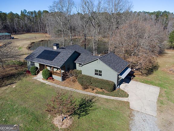 2nd image of 456 W McIntosh Rd