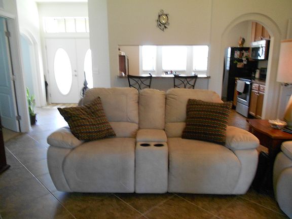 2nd image of 2483 Sunset Cir