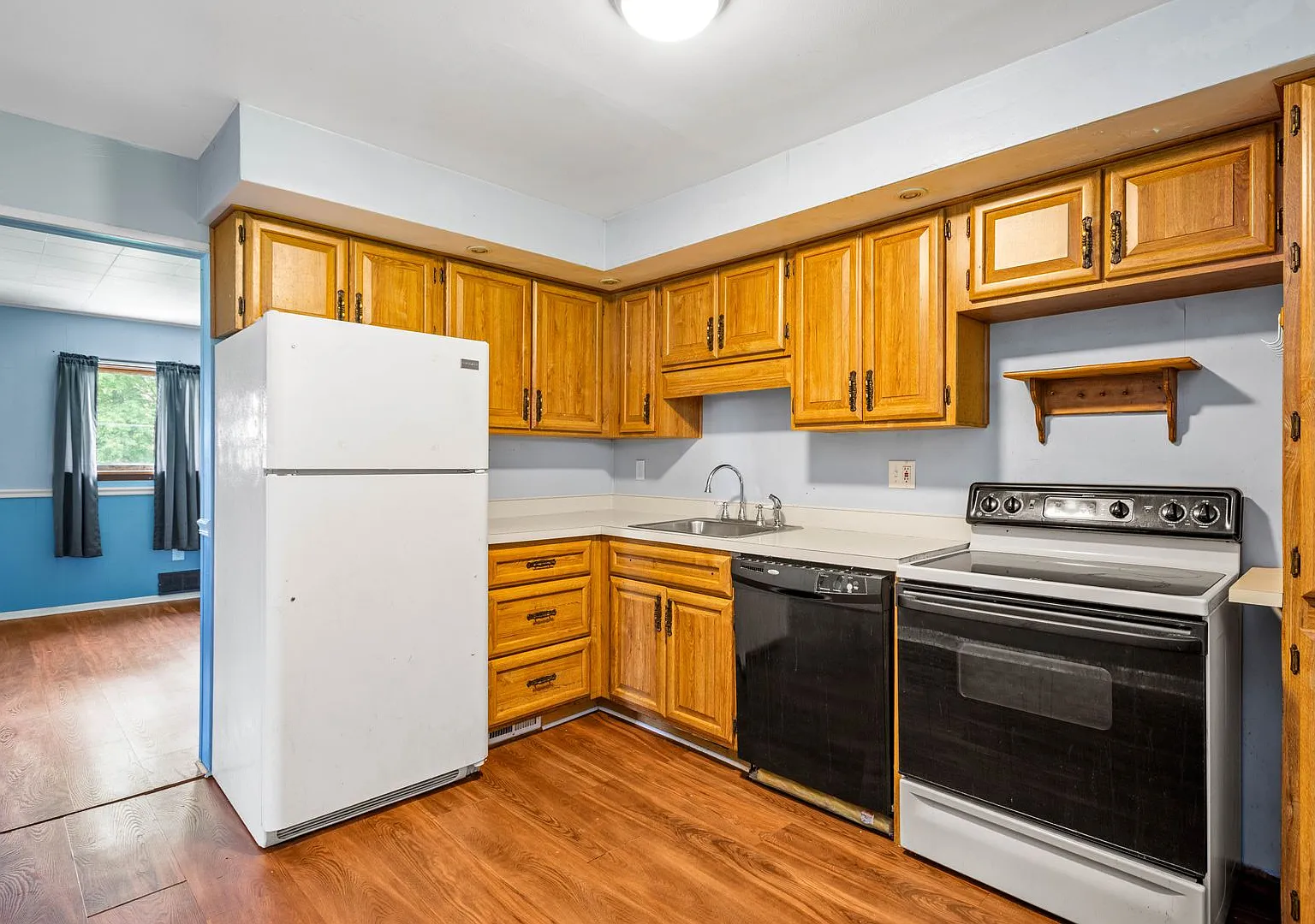 Beautiful 2 bedroom home in Scott Township available October 1! — Photo 1