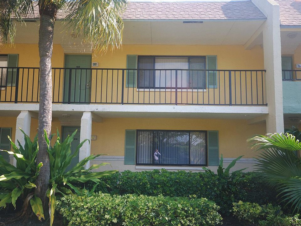 1st image of 1107 Meadows Circle #1107