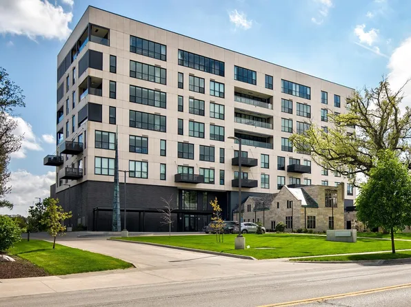 3750 Grand Ave #501, Des Moines, IA 50312