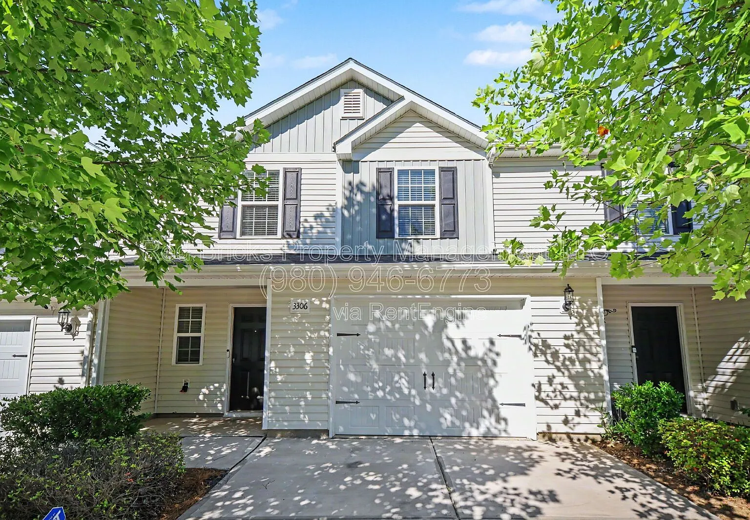 3 bed, 2.5 bath, 1553 sqft, $1,895 — Photo 3