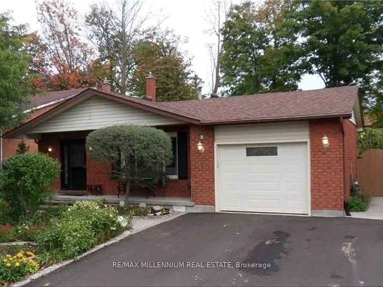 5 Pepler Pl — Photo 1