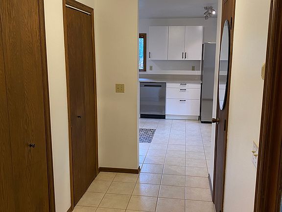 4th image of 8212 172nd Ave NE