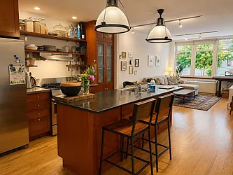 65 Washington Street, #2D