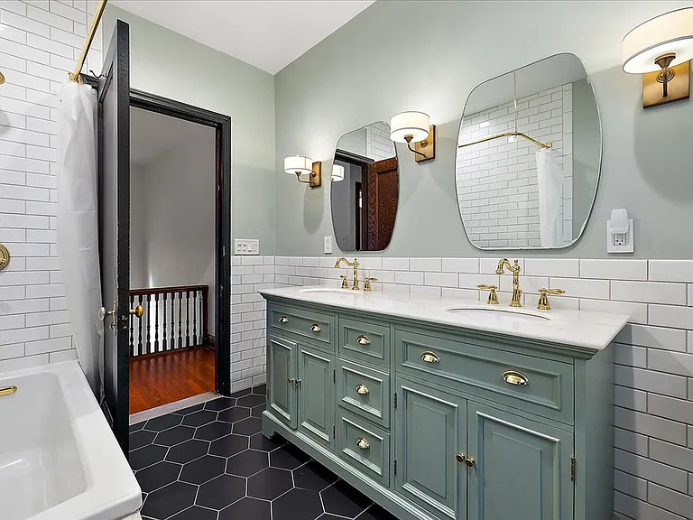 7433 Poe St — Photo 22