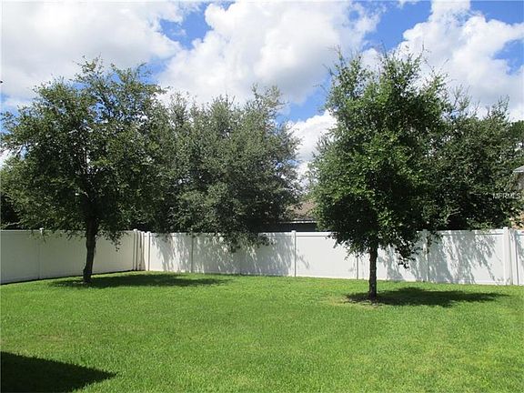 4th image of 9457 Edenshire Cir