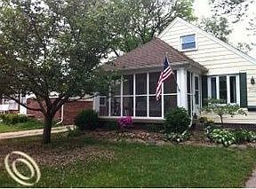 2nd image of 203 Euclid Ave