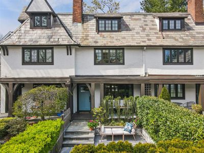 3 Bolton Gardens, Bronxville, NY, 10708