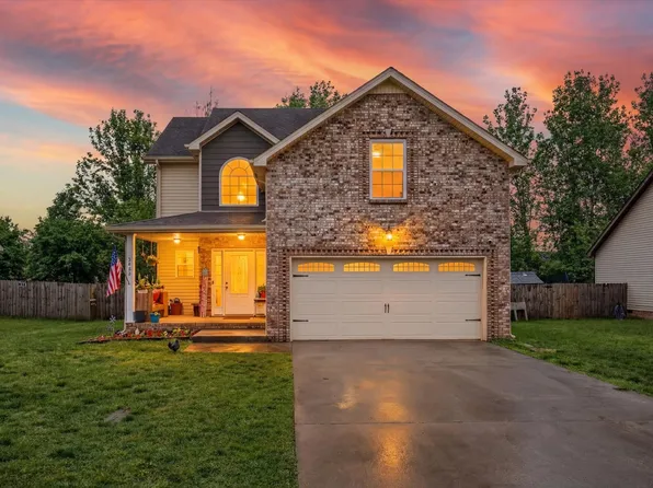 3462 Bradfield Dr, Clarksville, TN 37042