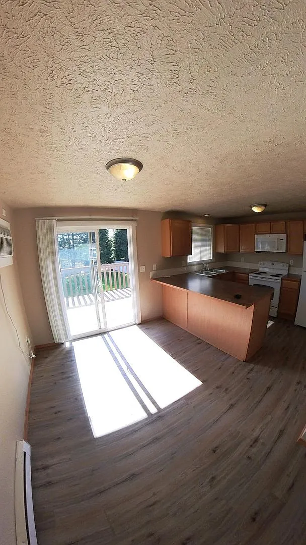 10818 E. Nora Ave — Photo 4