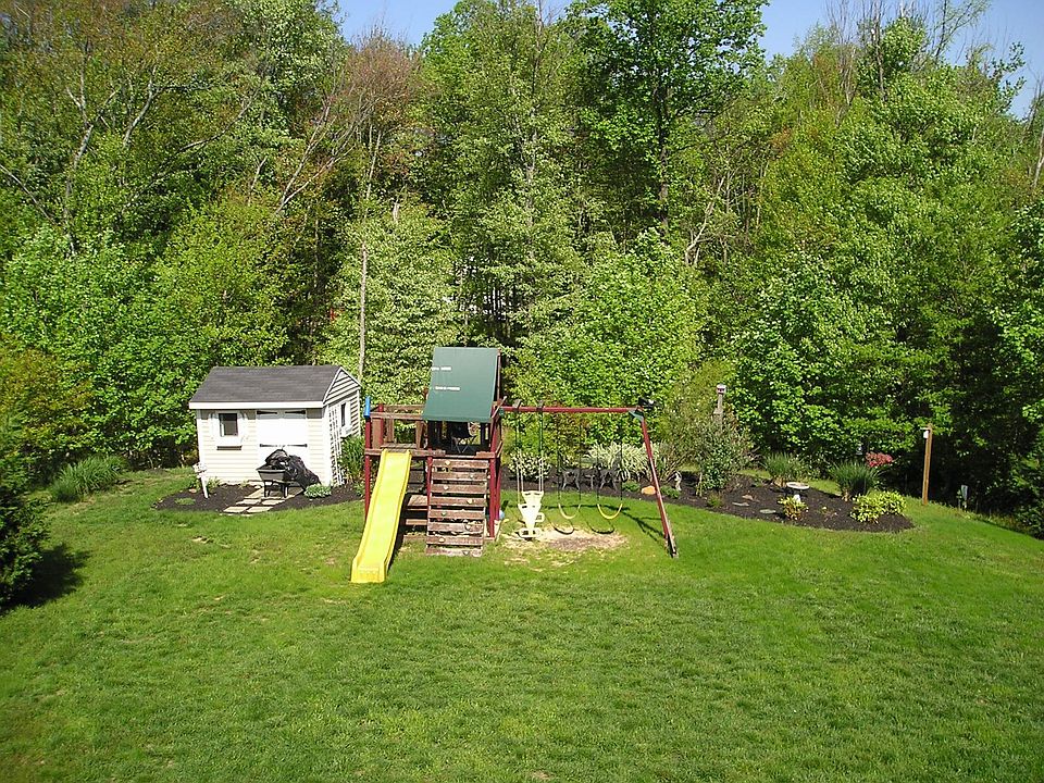 2nd image of 6427 Ruxton Dr