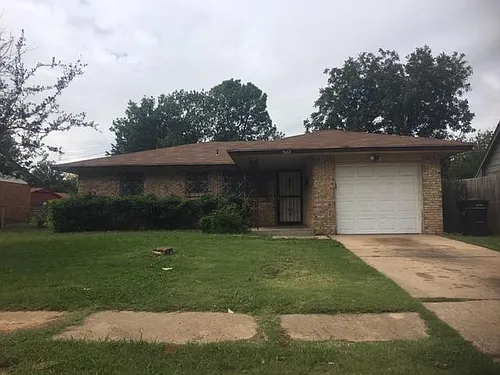 3117 Greenbrier Ter Photo 1