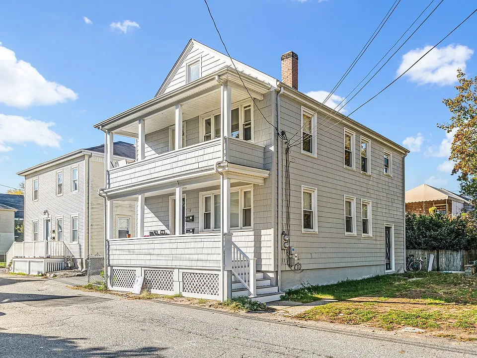 37 Warren Ave #1