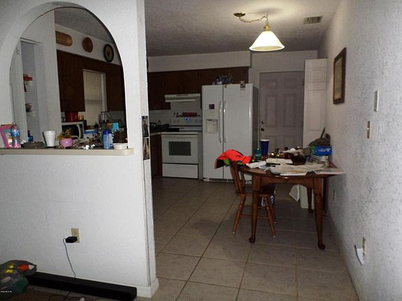 3rd image of 19407 Saint Lawrence Dr