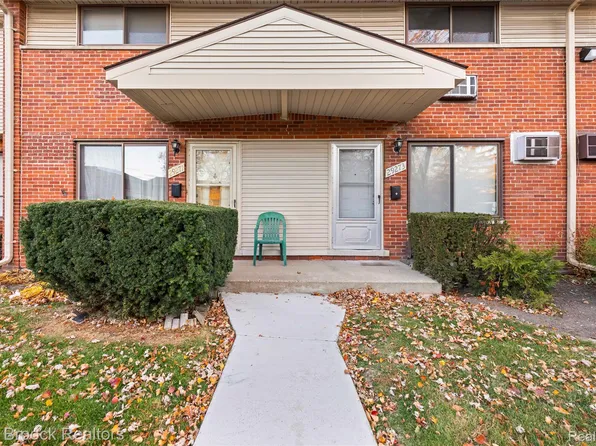 29273 Tessmer Ct #1, Madison Heights, MI 48071