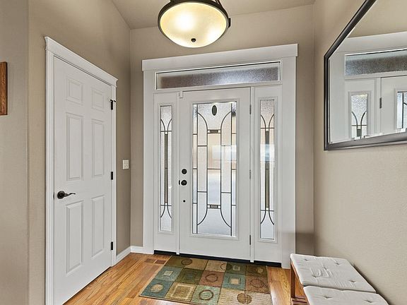 4th image of 7009 N Lynden Ln