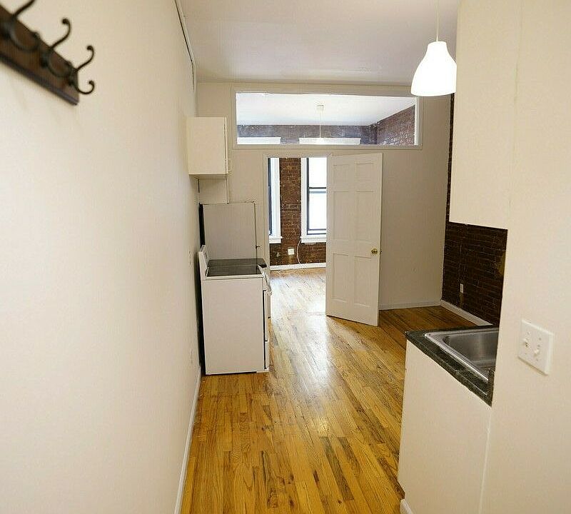 1st image of 36 E 7th St APT 2rw
