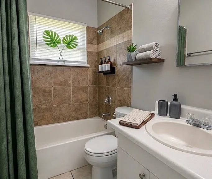 1204 E Chilkoot Ave #A — Photo 5