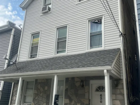 630 37th St Floor 2, Union City, NJ 07087