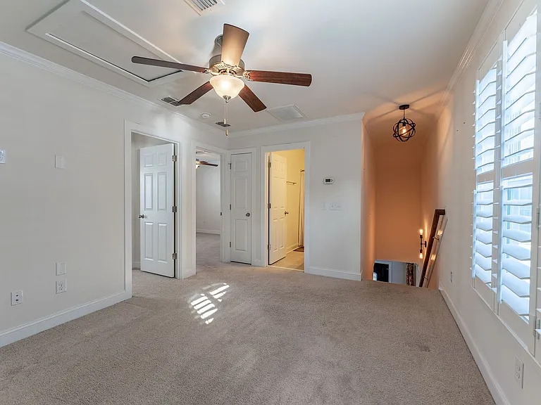 3257 Moonlight Dr — Photo 49