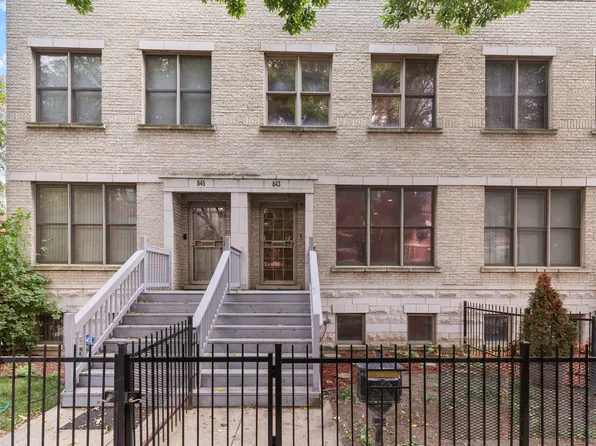 843 E 40th St, Chicago, IL 60653
