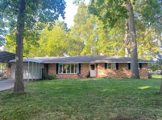 11967 Jefferson Blvd, Mishawaka, IN 46545