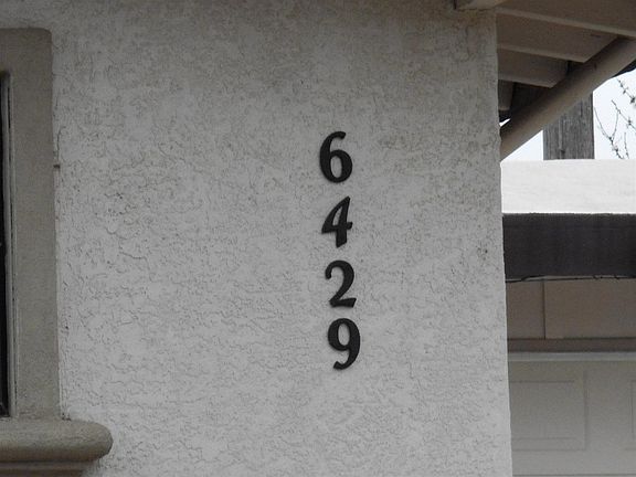 2nd image of 6429 Graylock Ln