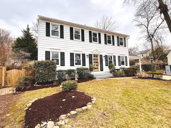 3902 Flagstone Ter, Alexandria, VA 22306